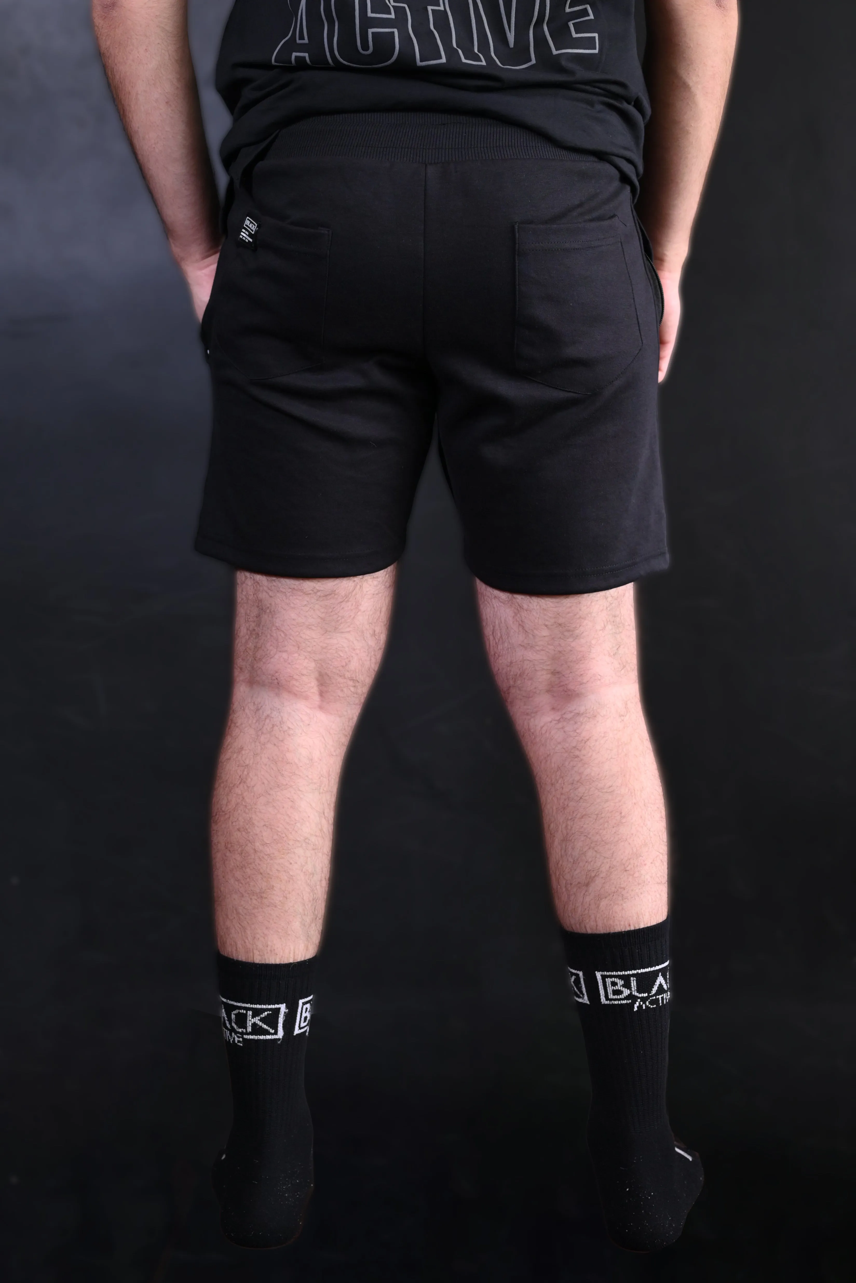 CORE SHORTS BLACK